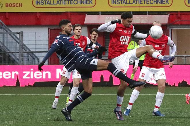 85的后卫 85的后卫